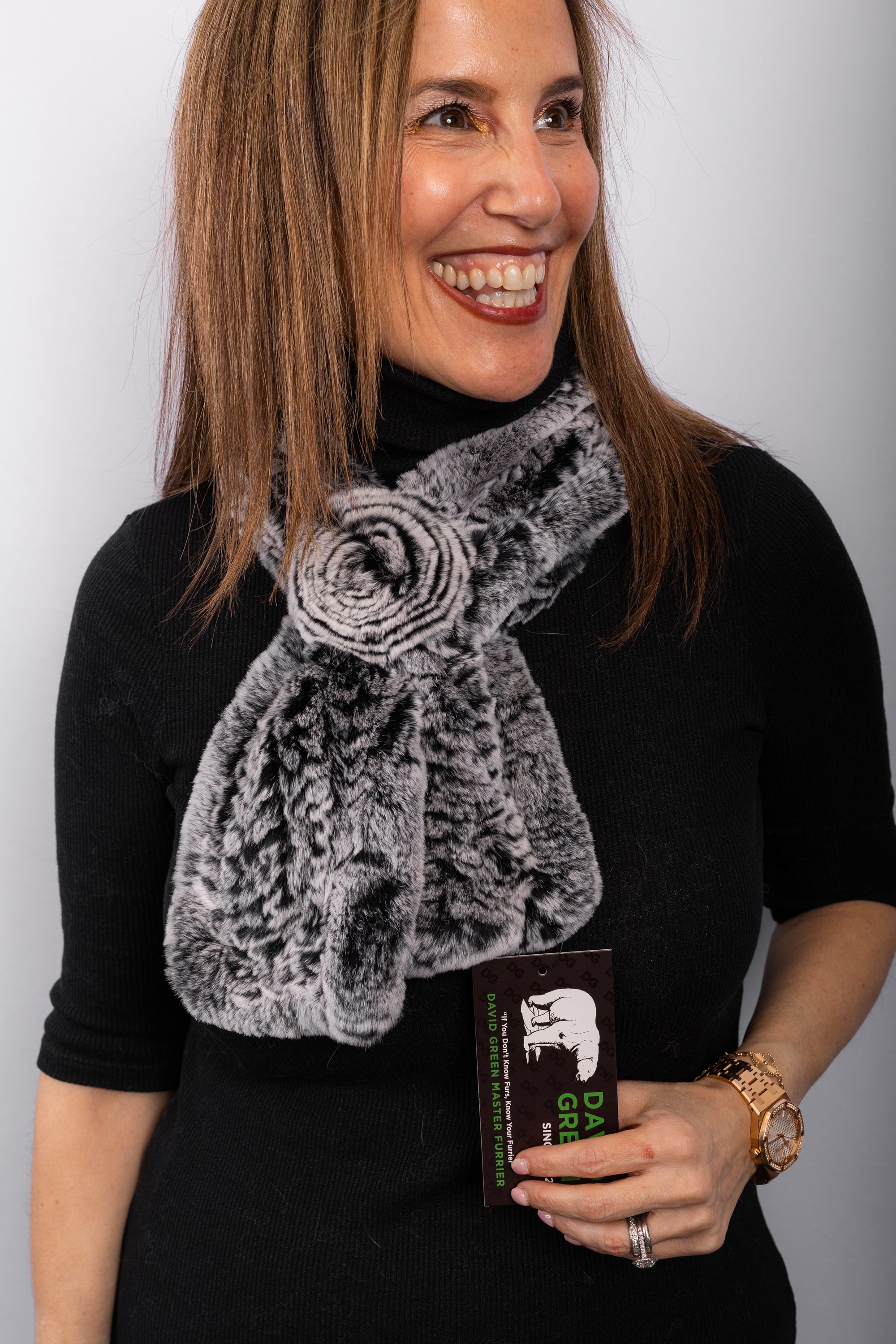 Snowtop Rex Rabbit Scarf - Rosette