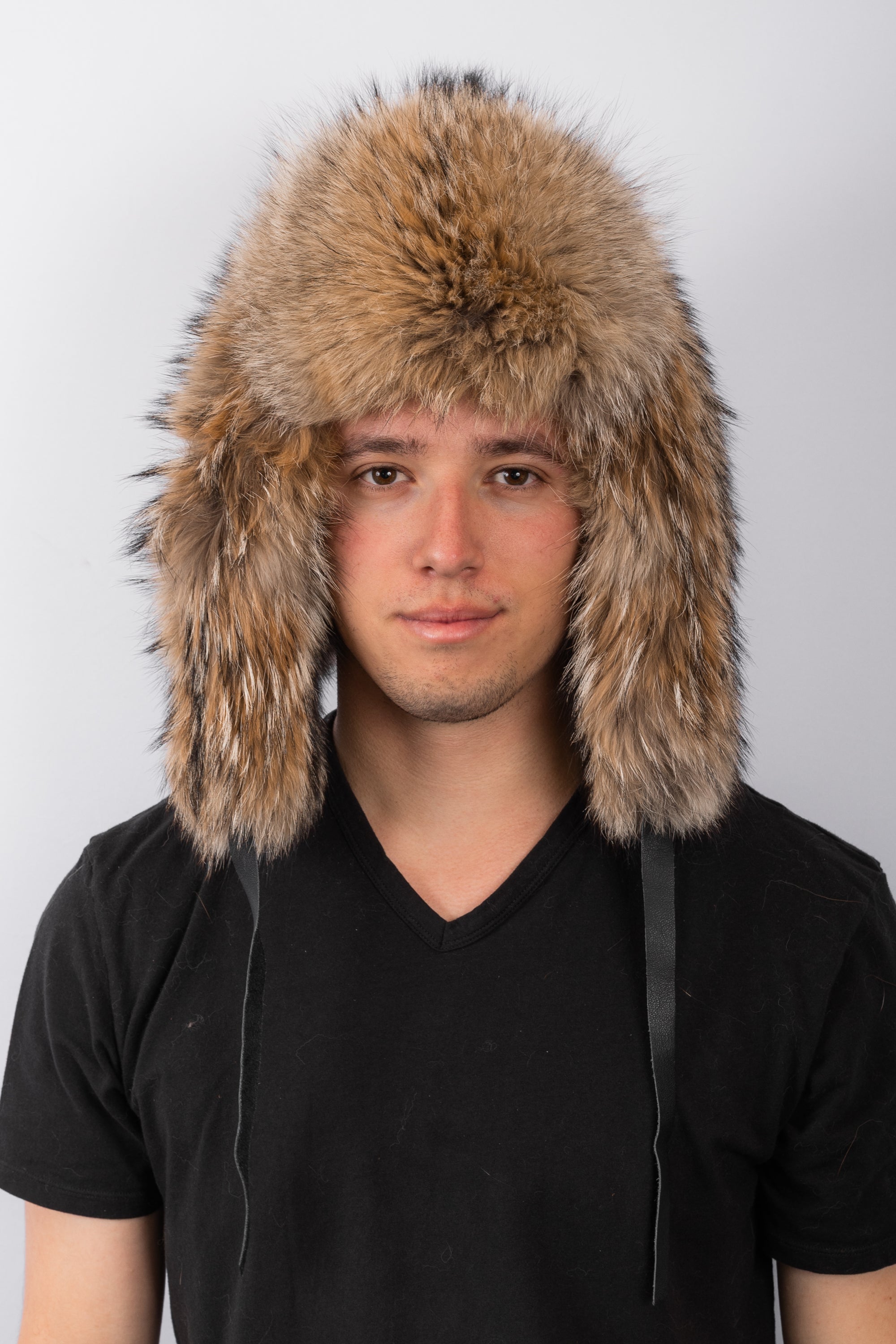 Natural Coyote Musher Hat	with Tail