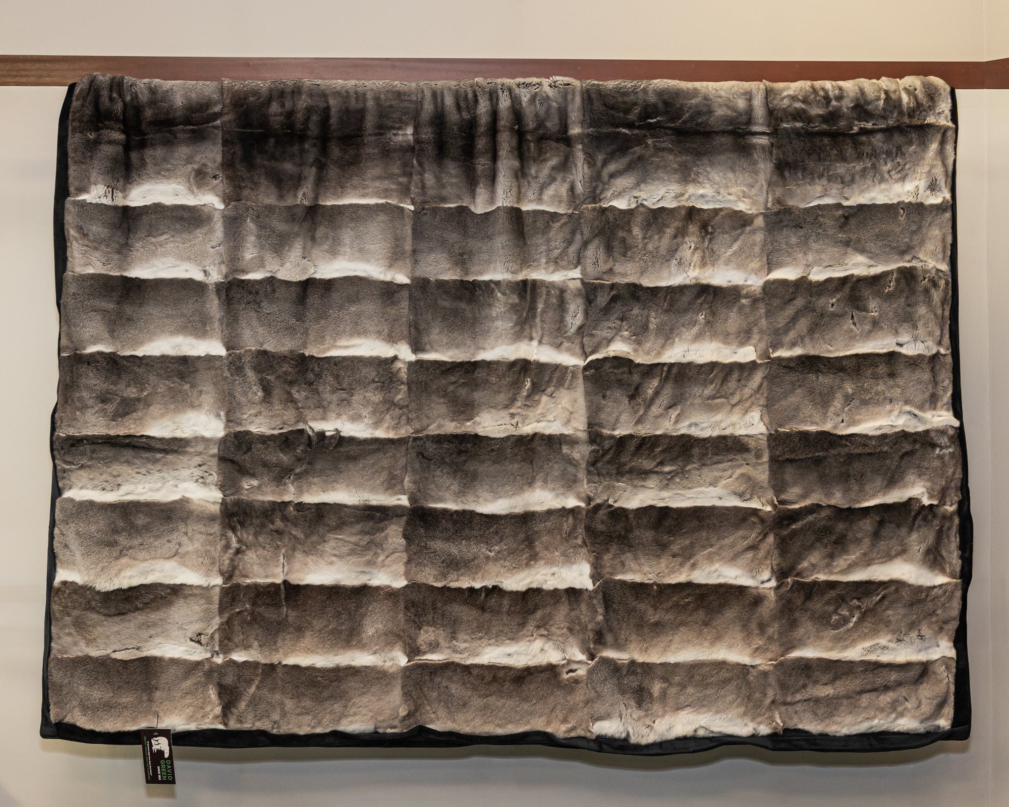 Natural Stone Orylag Blanket